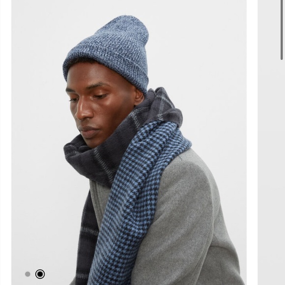 NWT - Club Monaco Wool Blended Beanie - Picture 4 of 4